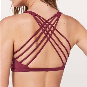 Lululemon free to be wild bra